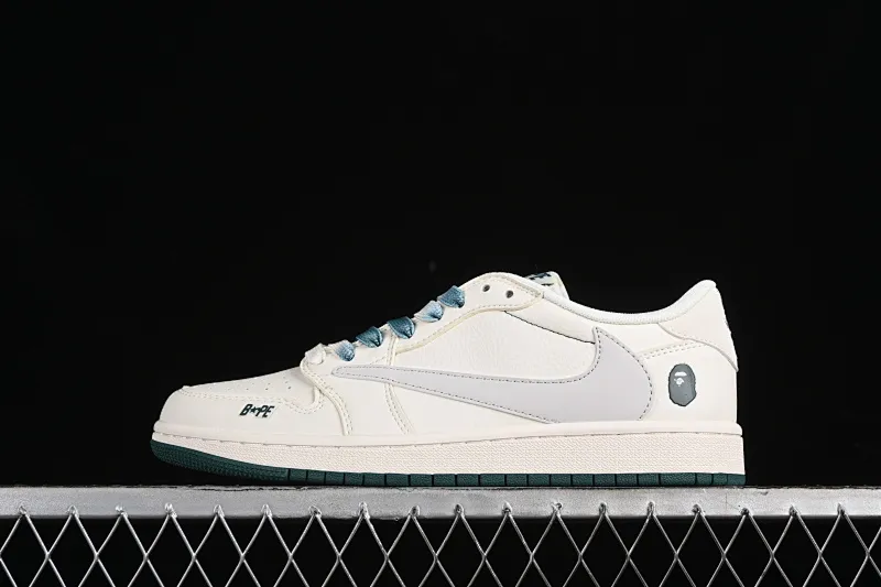 All categories Air Jordan Jordan series basketball shoes Air Jordan 1 Low High-end customized low-top sneakers Travis Scott x Fragment Design x Air Jordan 1 Low AJ1 Joe 1 Bape joint-beige gray low-top cultural casual sneakers XY2688-100